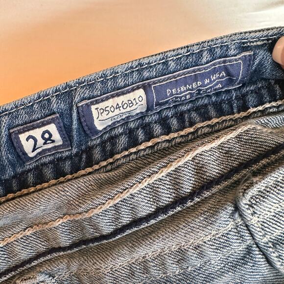 Miss Me Distressed Jeweled Cross Stretch Denim Bootcut Jeans Size 28 - Picture 8 of 9